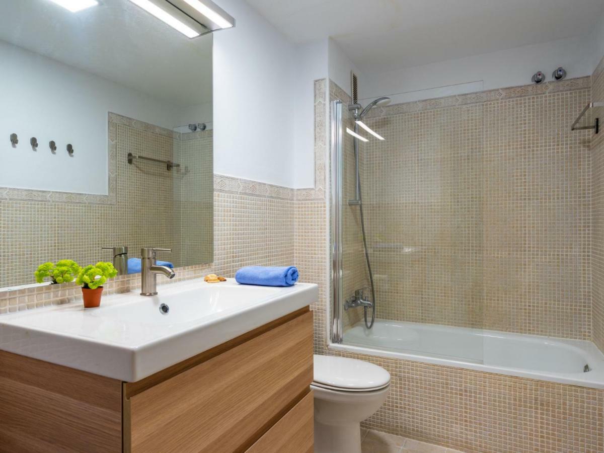 Apartment Carihuela Playa-2 By Interhome Torremolinos Exterior photo