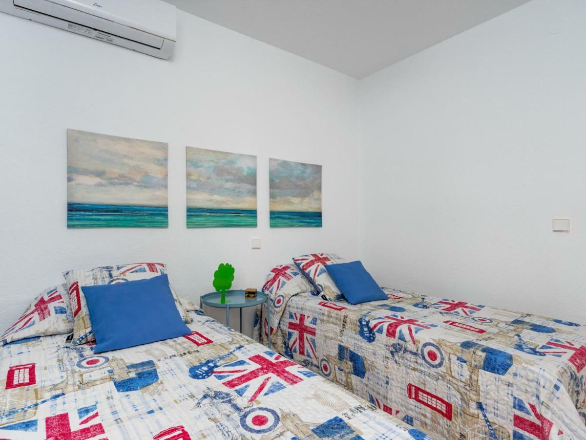 Apartment Carihuela Playa-2 By Interhome Torremolinos Exterior photo